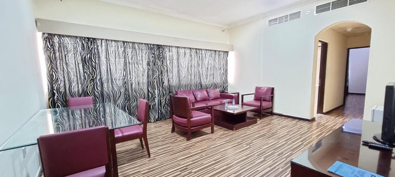 Grand Pj Hotel Ras al-Khaimah Exterior photo